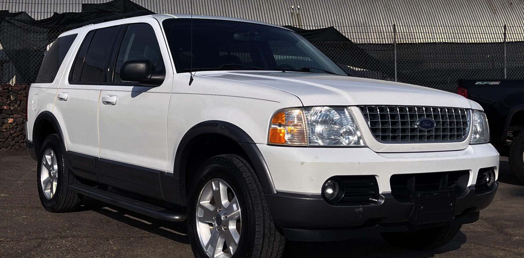 FORD EXPLORER XLT 4X4