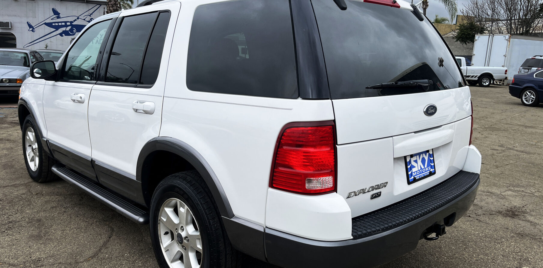 FORD EXPLORER XLT 4X4