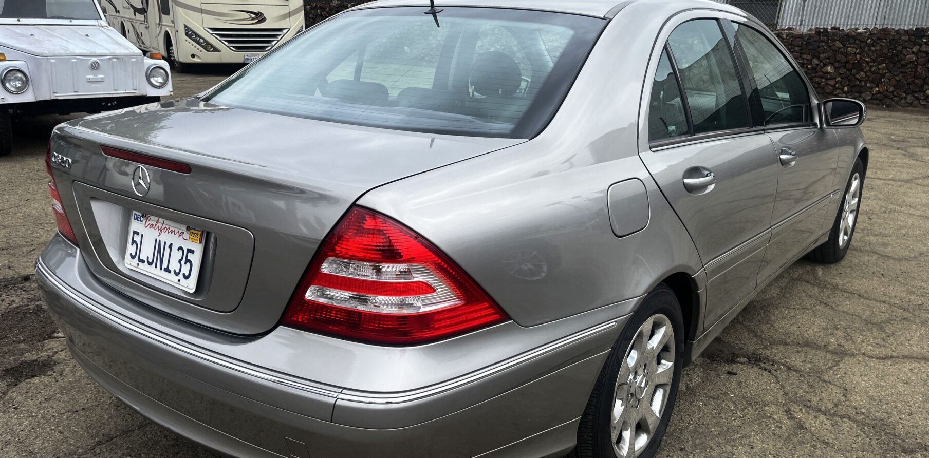 2005 MERCEDES BENZ C320